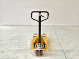2.5T Narrow Short Tine Hand Pallet Jack 450mm wide