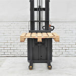 1000kg Full Auto Electric Pallet Fork Stacker 2.5m Lift