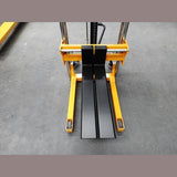 400kg Manual Adjustable Fork & Platform Stacker 1.8m