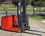 1.5T Electric Reach Stacker Forklift 4.5M Lift High