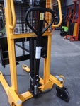 1T Manual Hand stacker lifter lifting 2500mm | QualityJack