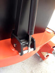 1500Kg Semi Auto Electric Fork Straddle Leg Stacker 3.0m Lift